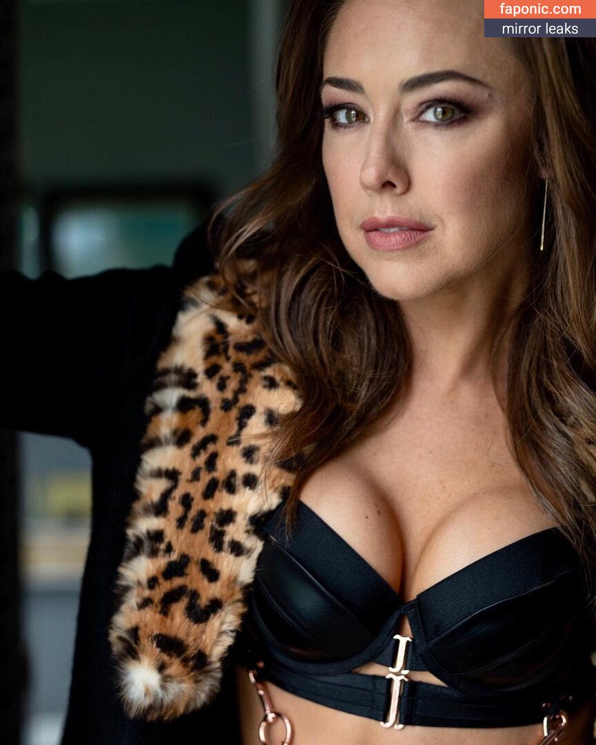 Lindsey McKeon