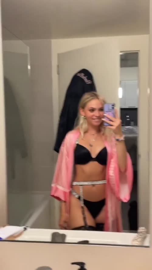 Get ready for an exciting peek into the scandalous world of social media sensation Jordyn Jones. This celebrity is no stranger to controversy, with leaked photos showcasing her risqué side in adult photoshoots and glamorous celebrity settings. Witness her daring display as she undresses down to her nipples in the latest leaked content from April 2021, available for free on leakwiki. From tantalizing lingerie shots to full-on nudity, Jordyn Jones is leaving nothing to the imagination. But amidst the chaos, one question remains - what is her real age? Discover the truth behind this wild influencer and prepare to be shocked by what you uncover.
