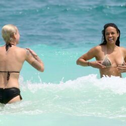 Michelle Rodriguez Leaked Nude Photos with Carmen Vandenberg in Cancun (41 Pics)