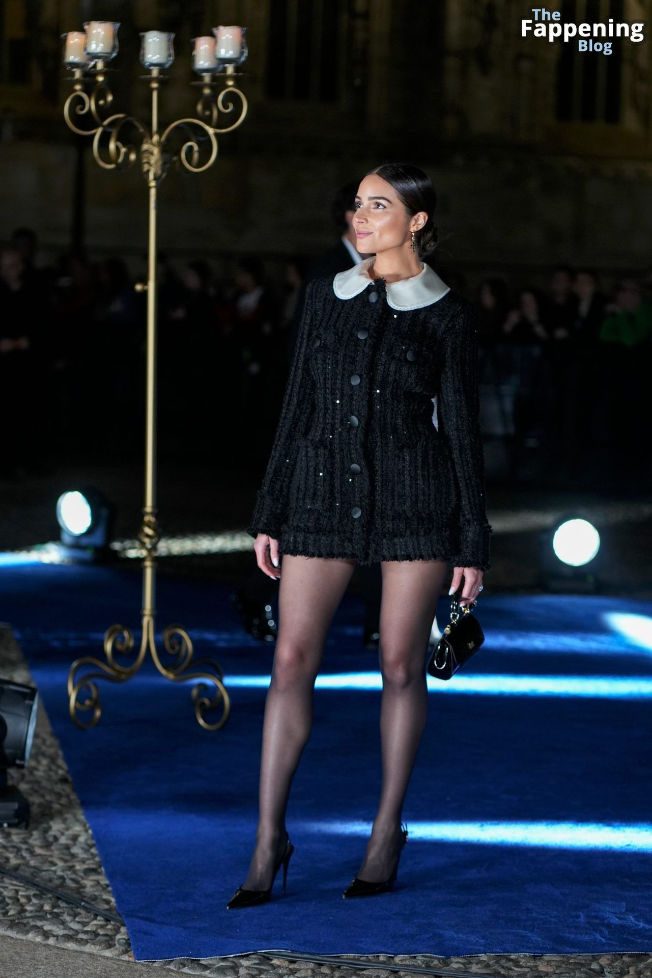 olivia-culpo-sexy-stockings-dolce-gabbana-4-thefappeningblog.com_.jpg